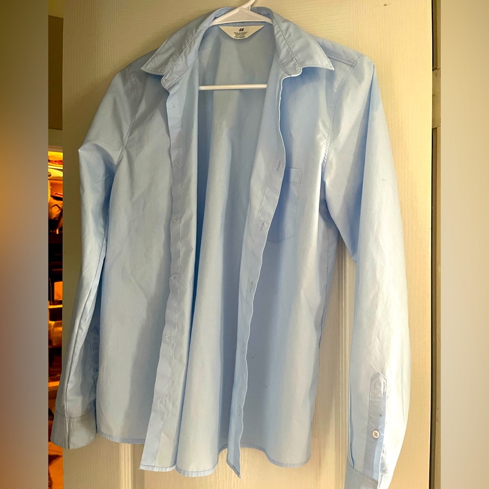 Voy H&M dress shirt size 18